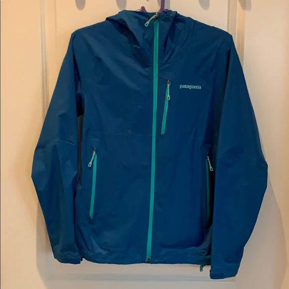Patagonia Jackets & Blazers - Patagonia Rainshadow Jacket